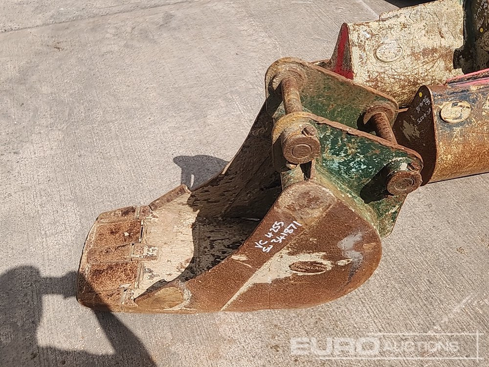 18" Strickland Digging Bucket 45mm Pin to suit 4-6 Ton Excavator - Gầu: hình 2 18" Strickland Digging Bucket 45mm Pin to suit 4-6 Ton Excavator - Gầu: hình 2