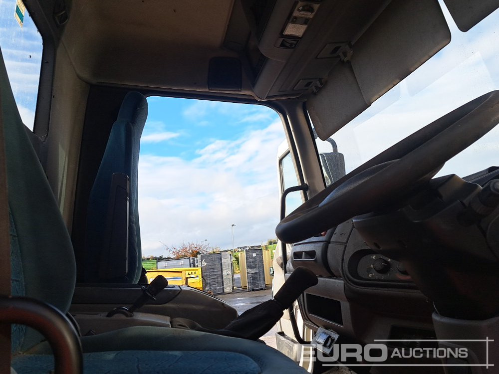 Xe tải chuyên chở tự động 2004 DAF 45.150: hình 25