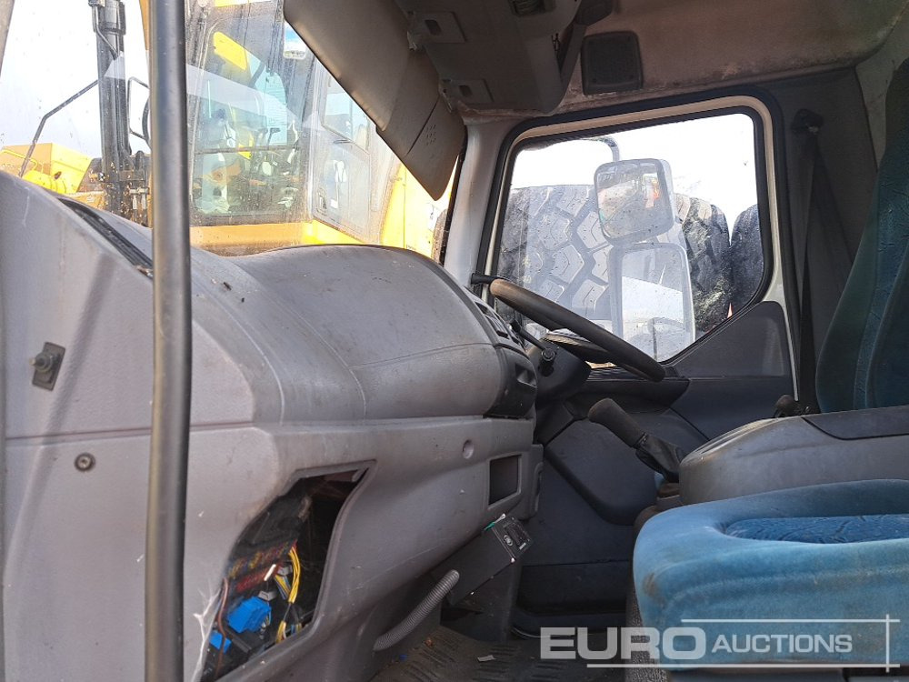 Xe tải chuyên chở tự động 2004 DAF 45.150: hình 22