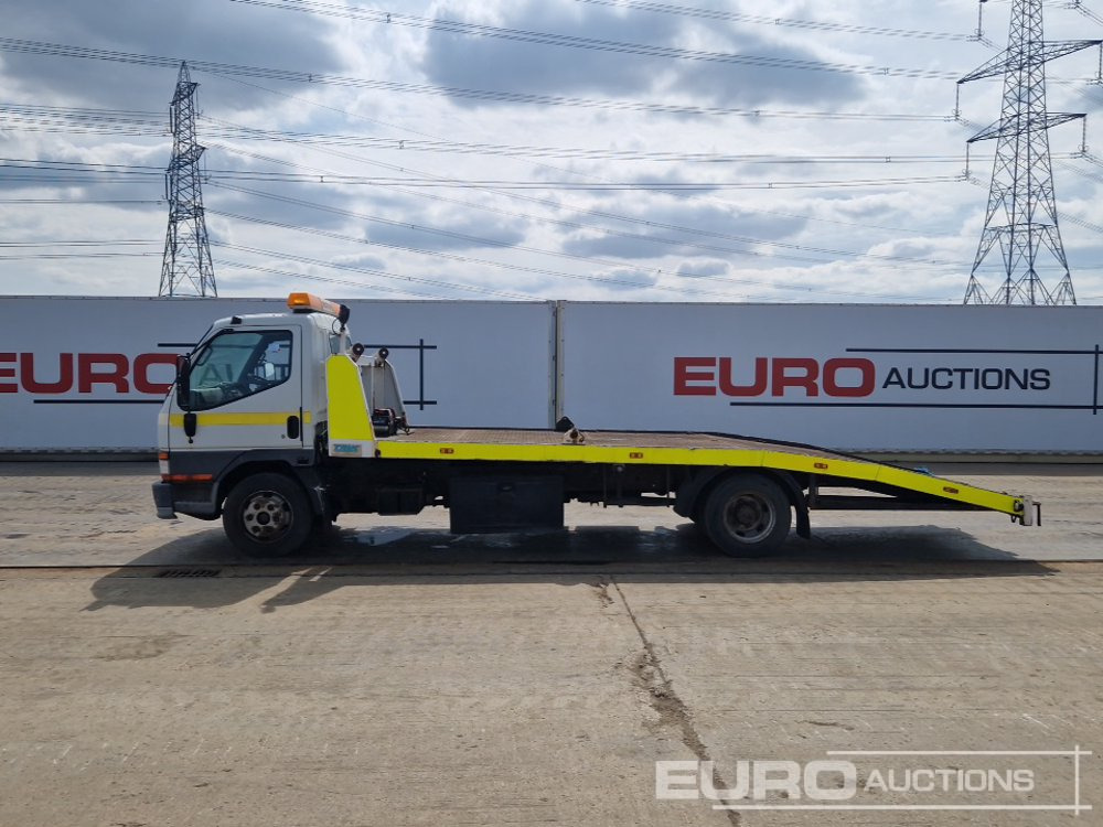2004 Mitsubishi Canter 75 - Xe tải kéo: hình 2 2004 Mitsubishi Canter 75 - Xe tải kéo: hình 2
