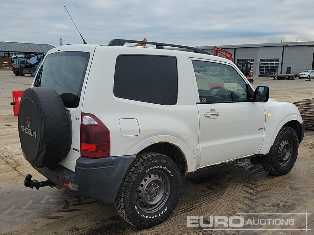2005 Mitsubishi Shogun - SUV: hình 5 2005 Mitsubishi Shogun - SUV: hình 5