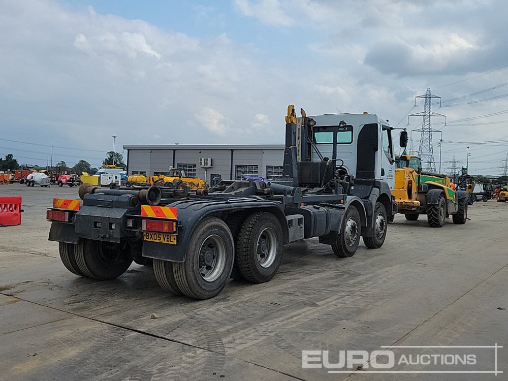 2005 Renault Kerax 370 DCI - Xe tải nâng móc: hình 5 2005 Renault Kerax 370 DCI - Xe tải nâng móc: hình 5