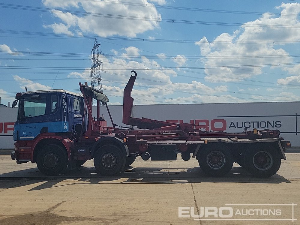 2005 Scania P380 - Xe tải nâng móc: hình 2 2005 Scania P380 - Xe tải nâng móc: hình 2