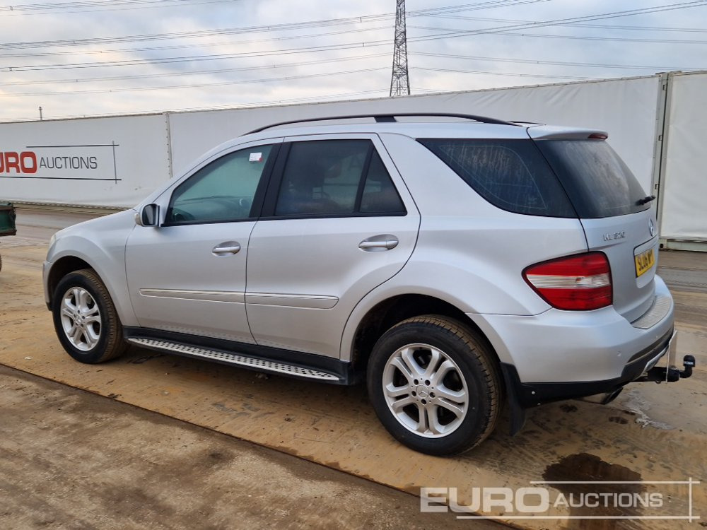 2006 Mercedes ML320 CDI - SUV: hình 3 2006 Mercedes ML320 CDI - SUV: hình 3