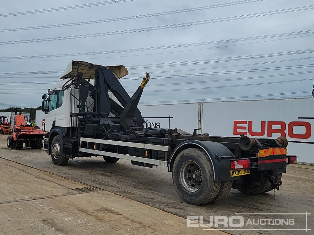2006 Scania P230 - Xe tải nâng móc: hình 3 2006 Scania P230 - Xe tải nâng móc: hình 3
