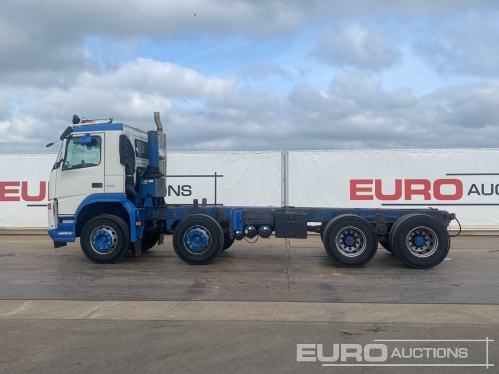 2006 Volvo 400 - Xe tải khung gầm: hình 2 2006 Volvo 400 - Xe tải khung gầm: hình 2