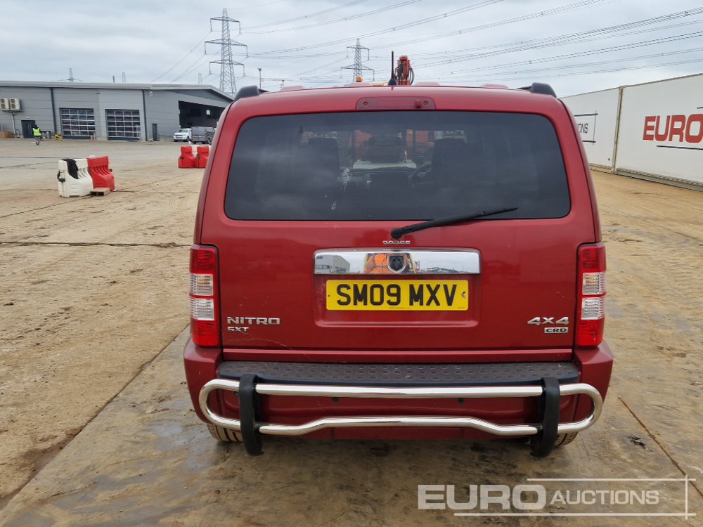 2009 Dodge Nitro - SUV: hình 4 2009 Dodge Nitro - SUV: hình 4