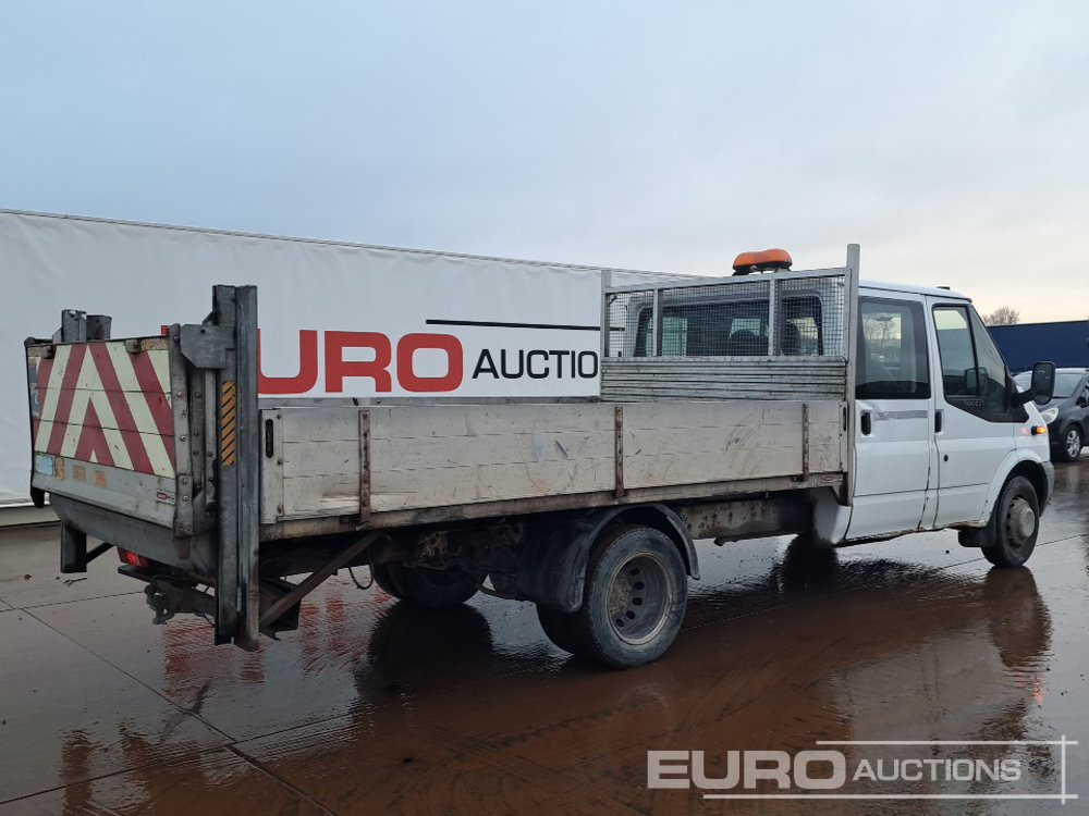 2009 Ford Transit - Xe tải nhỏ phẳng: hình 5 2009 Ford Transit - Xe tải nhỏ phẳng: hình 5