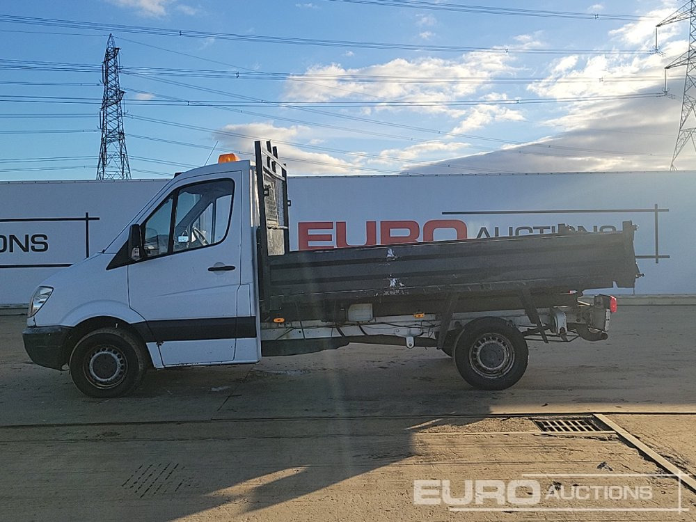2009 Mercedes Sprinter 311 CDI - Xe ben nhỏ: hình 2 2009 Mercedes Sprinter 311 CDI - Xe ben nhỏ: hình 2