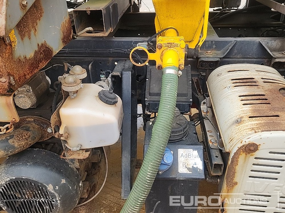 Sơ mi rơ moóc bồn 2010 Iveco 180E25: hình 30