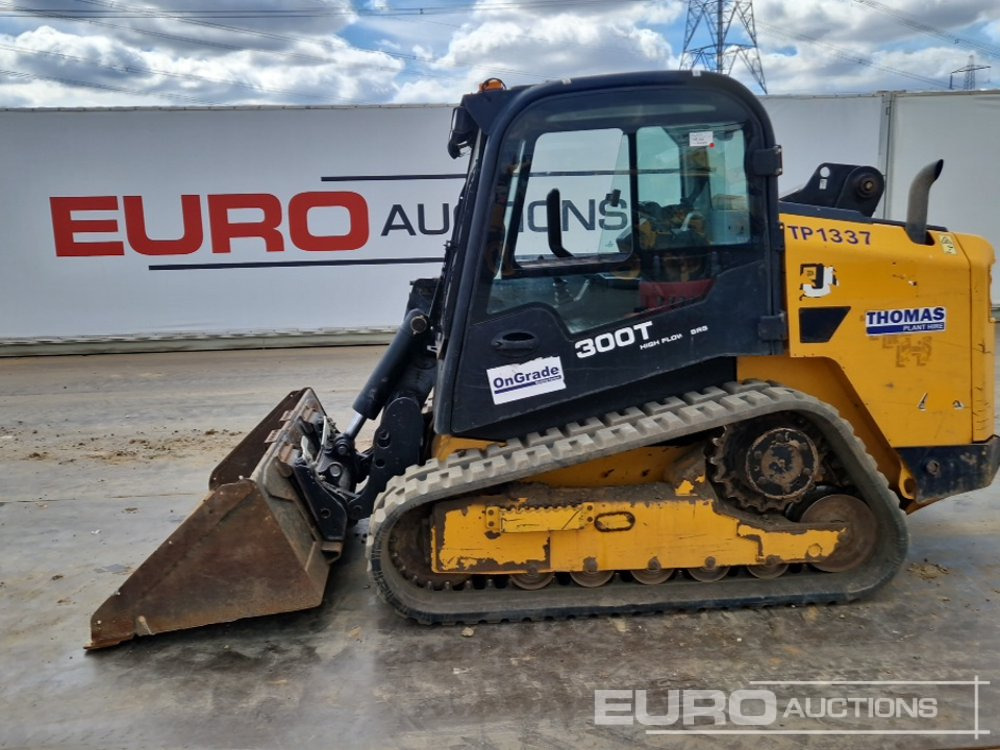 2010 JCB 300T - Máy xúc lật đa năng: hình 2 2010 JCB 300T - Máy xúc lật đa năng: hình 2