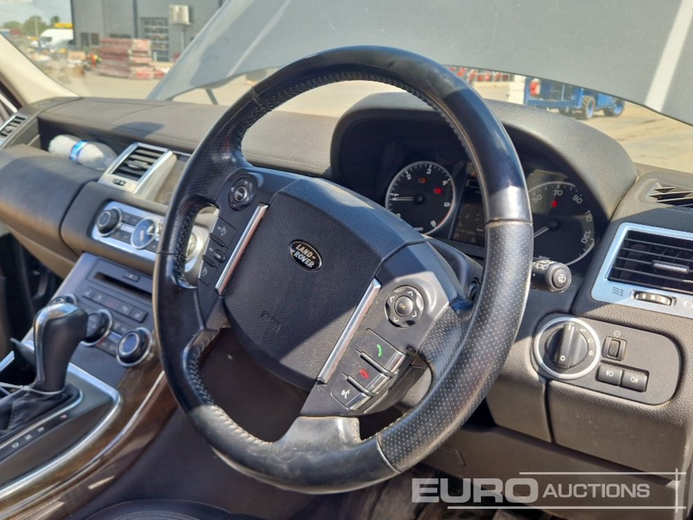 SUV 2010 Range Rover Sport HSE: hình 41