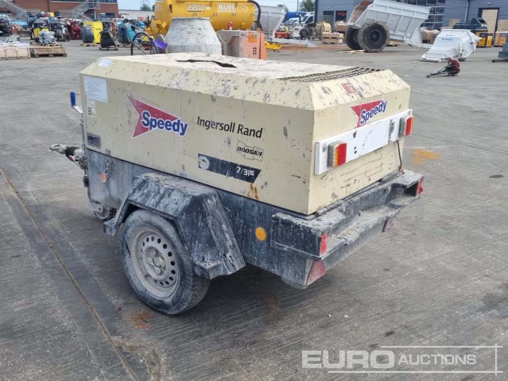 2011 Doosan 731E - Máy nén khí: hình 3 2011 Doosan 731E - Máy nén khí: hình 3