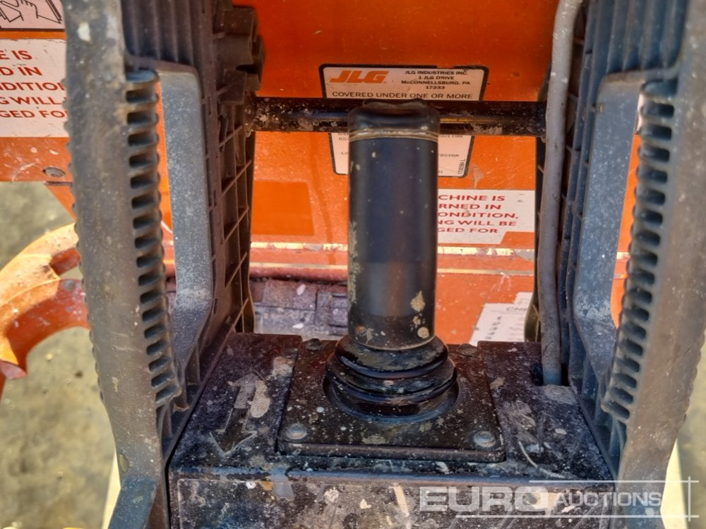 Nền bục trên không 2011 JLG 1930ES: hình 26