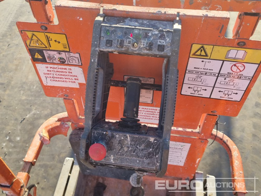 Nền bục trên không 2011 JLG 1930ES: hình 24