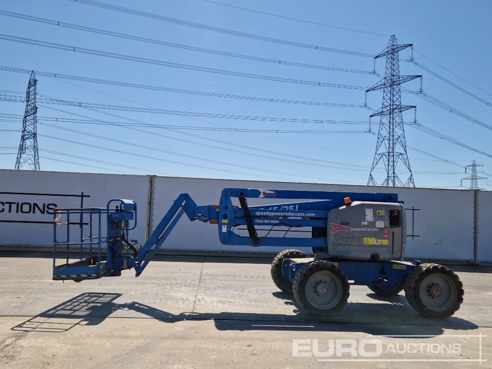 2012 Genie Z-45/25J - Nền bục trên không: hình 2 2012 Genie Z-45/25J - Nền bục trên không: hình 2