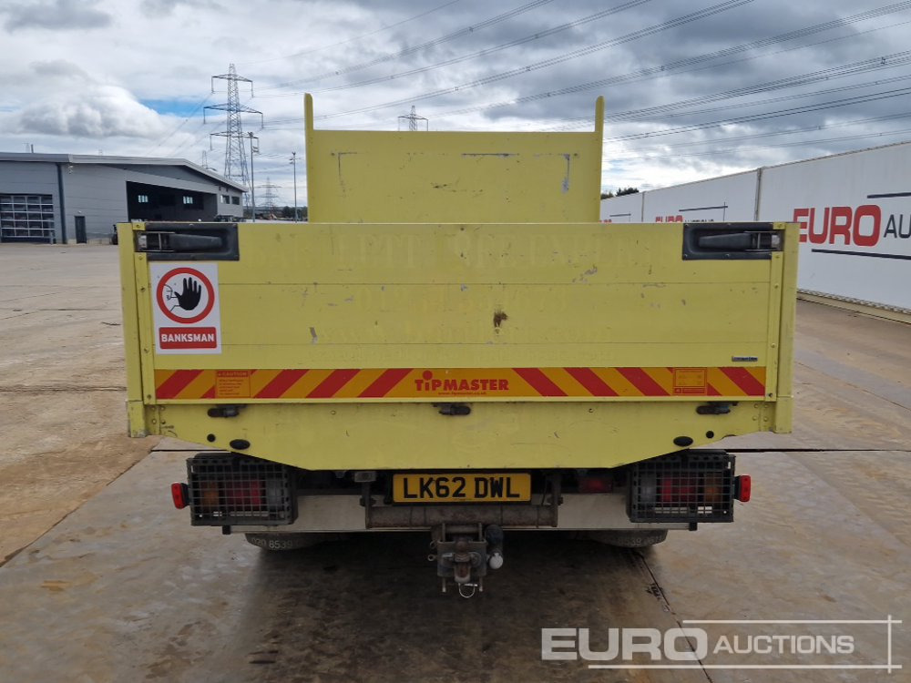 2012 Isuzu NPR-6 N62.150M - Xe tải thùng lửng/ Phẳng: hình 4 2012 Isuzu NPR-6 N62.150M - Xe tải thùng lửng/ Phẳng: hình 4