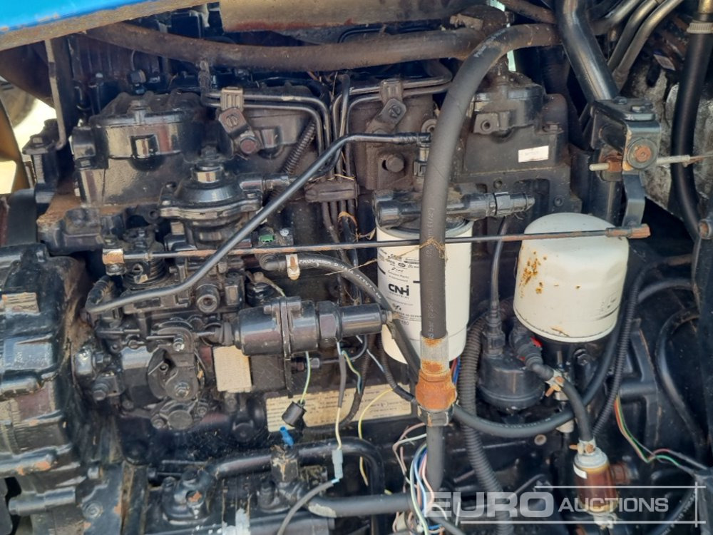 Máy cày 2012 New Holland 2WD Tractor, Spool Valve (No Drive): hình 20
