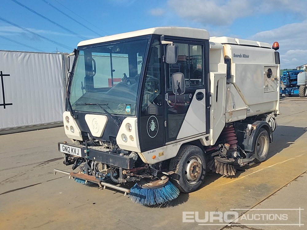 2012 Scarab 4x2 Road Sweeper, Reverse Camera, A/C - Xe quét đường: hình 1 2012 Scarab 4x2 Road Sweeper, Reverse Camera, A/C - Xe quét đường: hình 1
