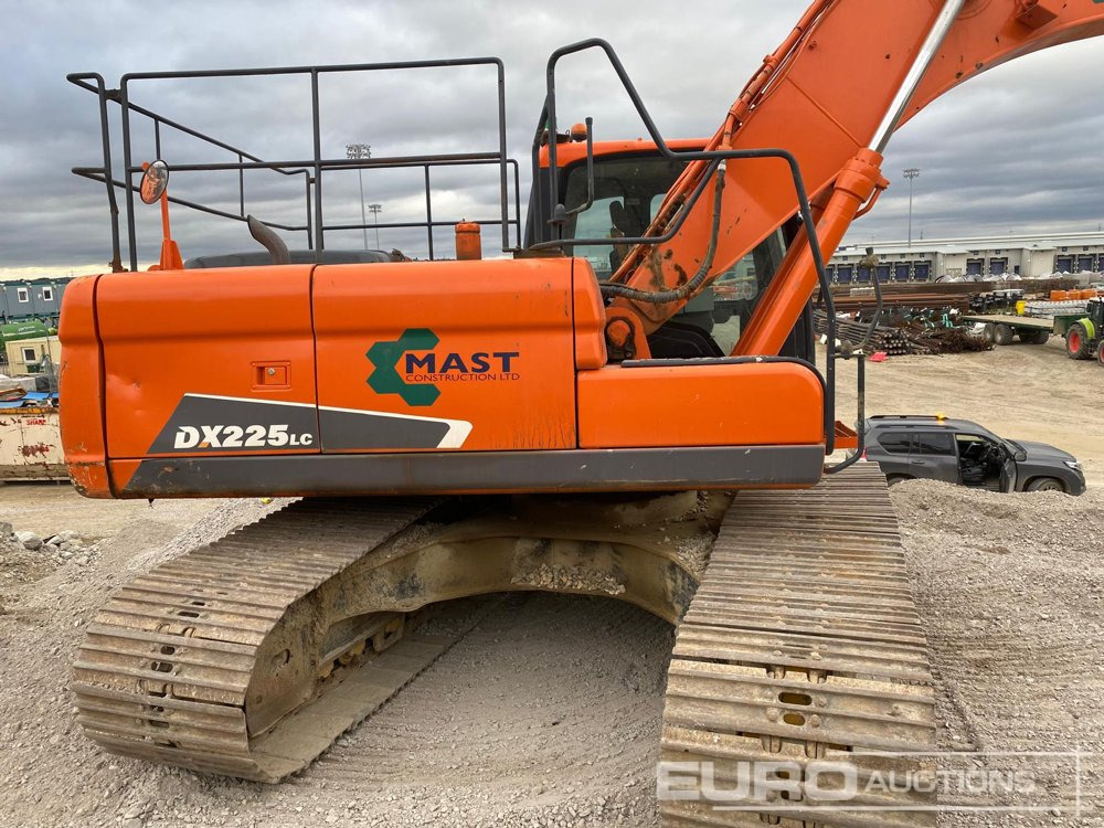 2013 Doosan DX225LC - Máy xúc bánh xích: hình 1 2013 Doosan DX225LC - Máy xúc bánh xích: hình 1