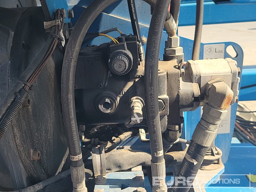 Nền bục trên không 2013 Genie Z-45/25J: hình 27