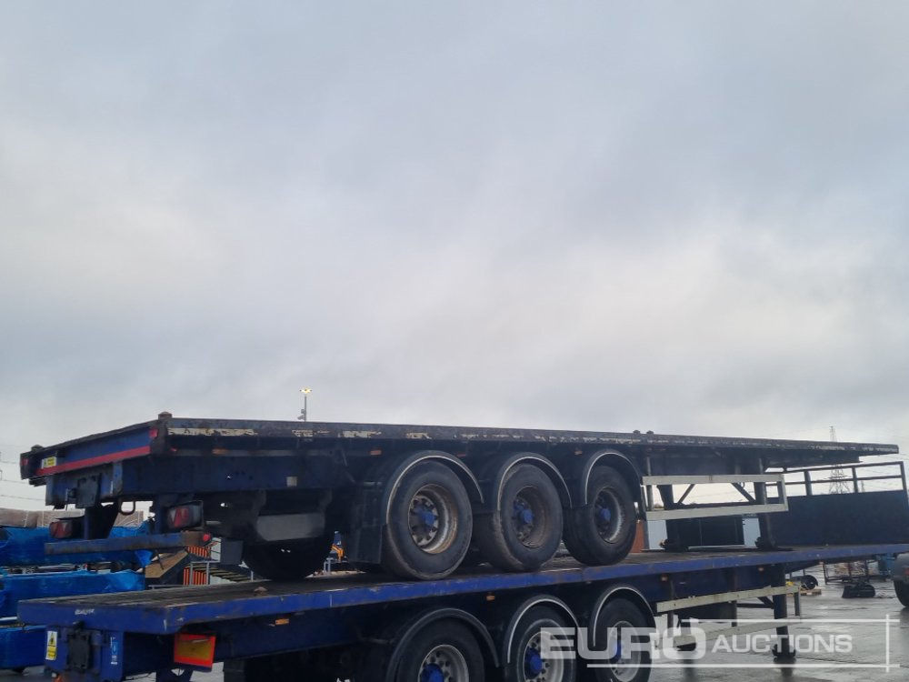 2013 SDC Tri Axle Flat Bed Trailer - Sơ mi rơ moóc thùng lửng/ Phẳng: hình 5 2013 SDC Tri Axle Flat Bed Trailer - Sơ mi rơ moóc thùng lửng/ Phẳng: hình 5