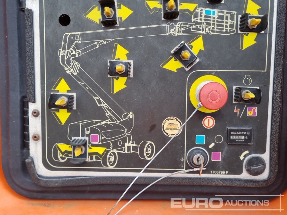 Xe nâng người nhiều khớp nối 2014 JLG 1250AJP: hình 44