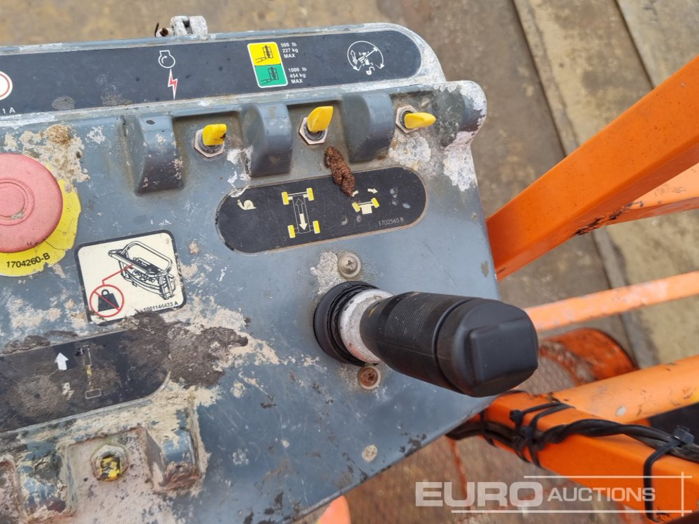 Xe nâng người nhiều khớp nối 2014 JLG 1250AJP: hình 25