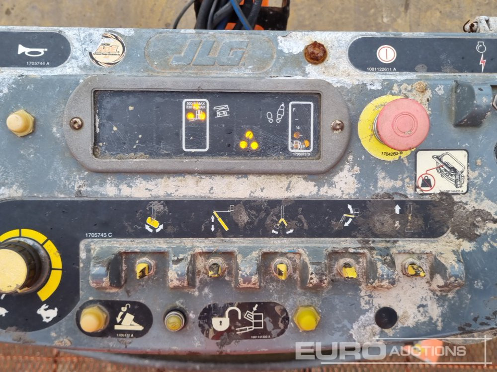 Xe nâng người nhiều khớp nối 2014 JLG 1250AJP: hình 24