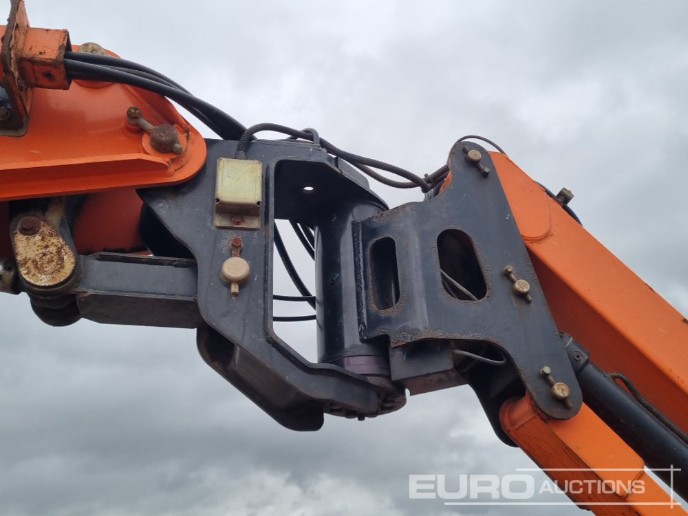 Xe nâng người nhiều khớp nối 2014 JLG 1250AJP: hình 16