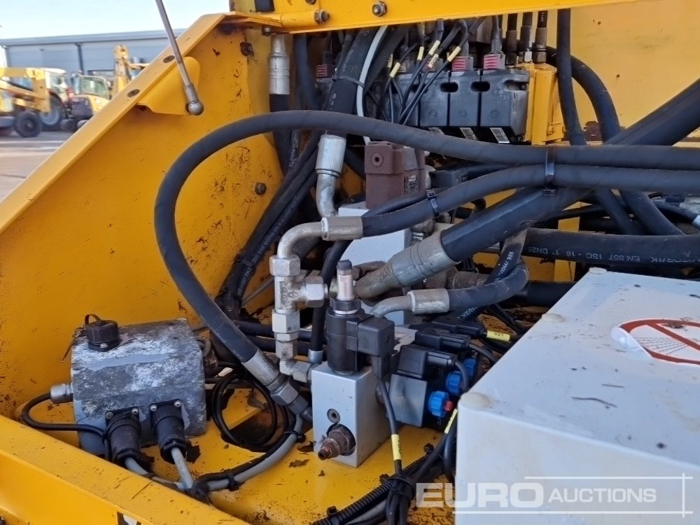 Máy cày 2014 John Deere 6190R: hình 44