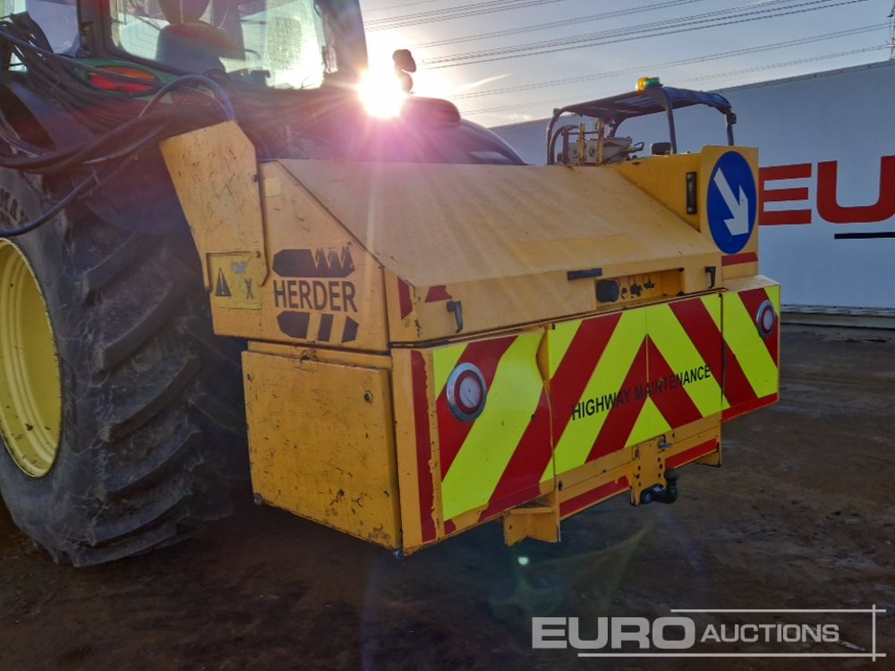 Máy cày 2014 John Deere 6190R: hình 33