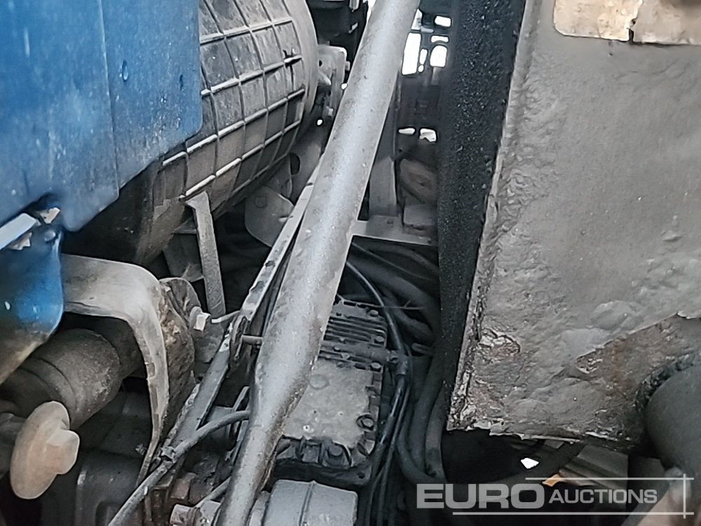 Xe ben 2014 Volvo FM: hình 33 Xe ben 2014 Volvo FM: hình 33