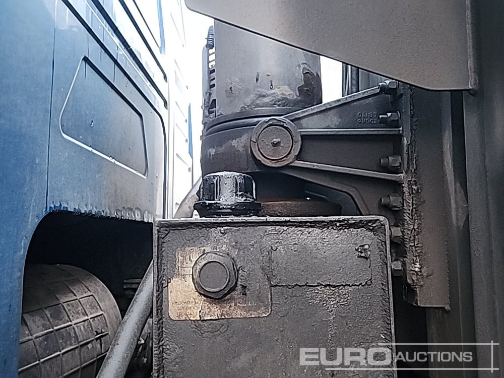 Xe ben 2014 Volvo FM: hình 36 Xe ben 2014 Volvo FM: hình 36