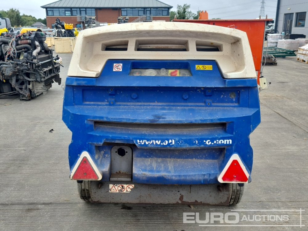 2015 Atlas Copco XAS67KD - Máy nén khí: hình 4 2015 Atlas Copco XAS67KD - Máy nén khí: hình 4
