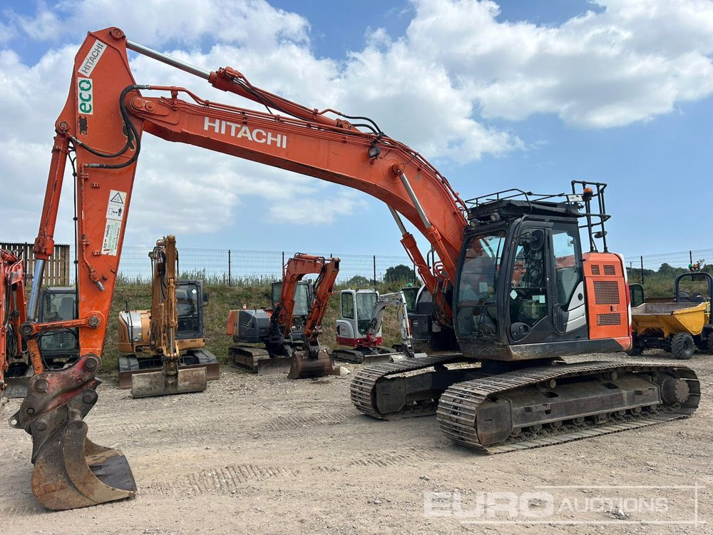 2015 Hitachi ZX225USLC-5B - Máy xúc bánh xích: hình 1 2015 Hitachi ZX225USLC-5B - Máy xúc bánh xích: hình 1