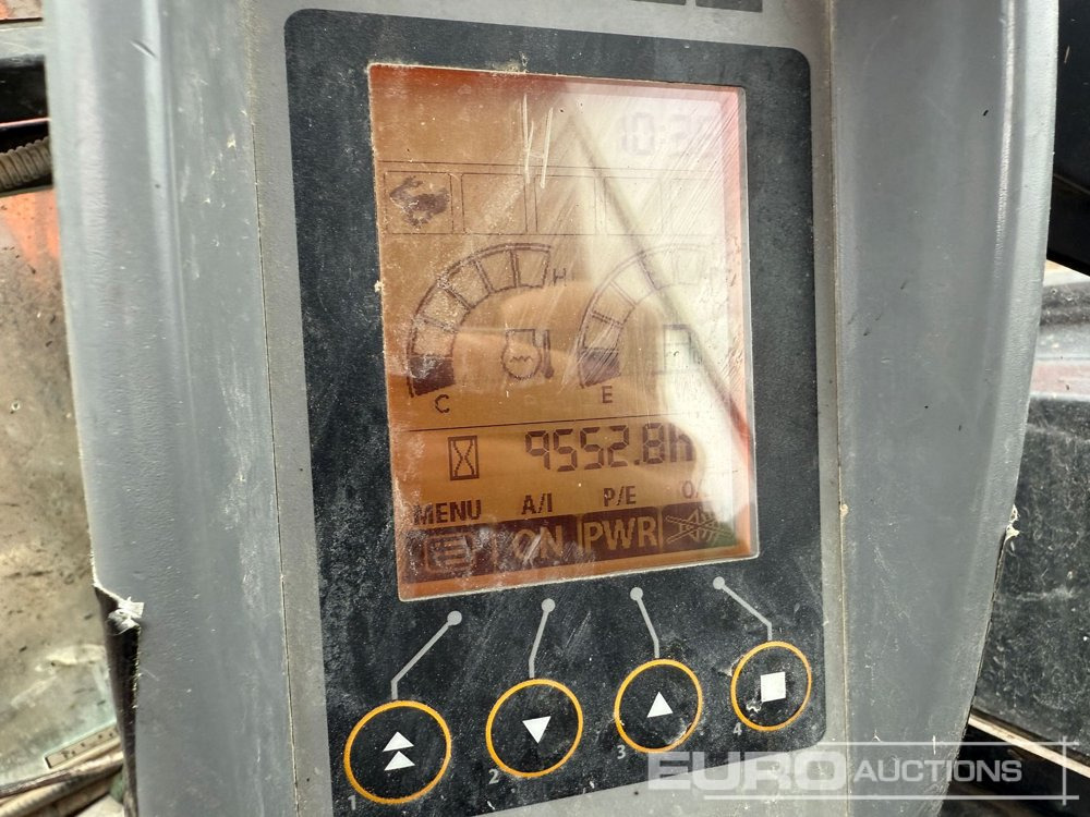 2015 Hitachi ZX48U-5A - Máy xúc mini: hình 4 2015 Hitachi ZX48U-5A - Máy xúc mini: hình 4