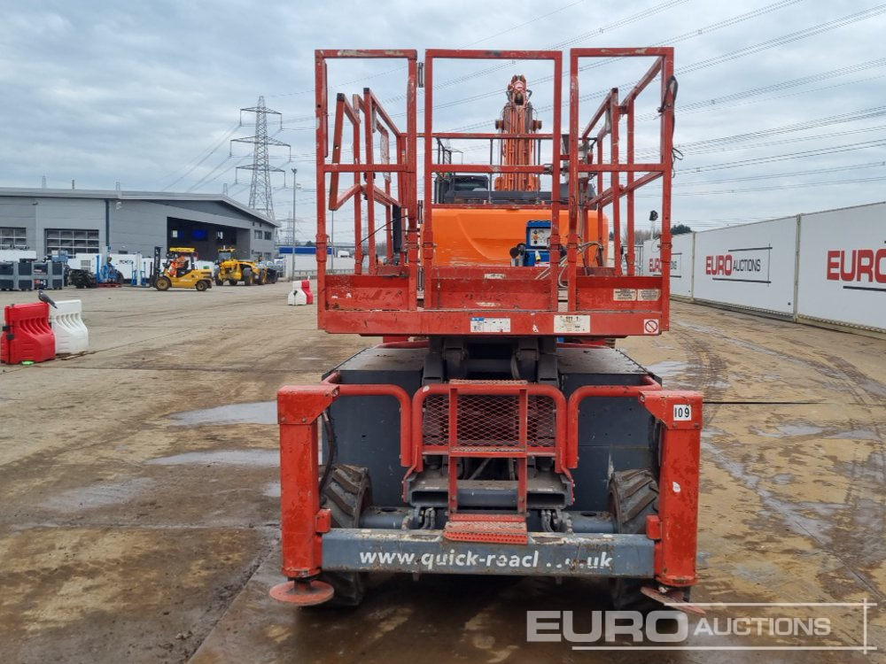 2015 SkyJack SJ6832RT - Máy nâng người hình kéo: hình 4 2015 SkyJack SJ6832RT - Máy nâng người hình kéo: hình 4