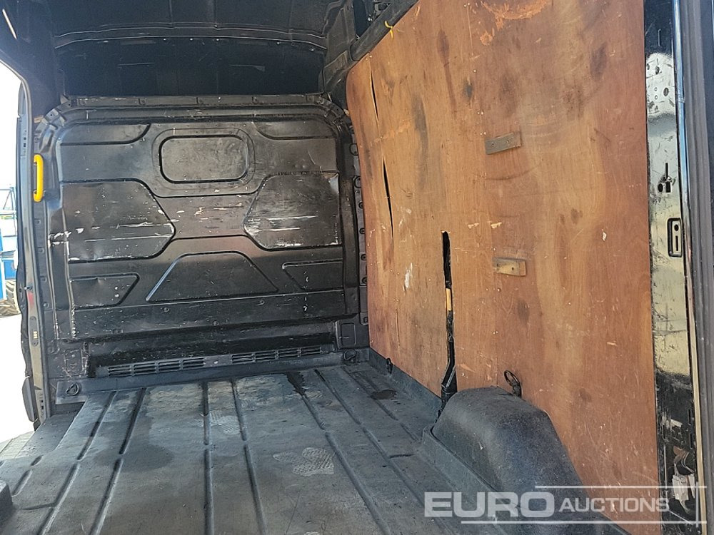 Xe van chở hàng 2016 Ford Transit 350: hình 15