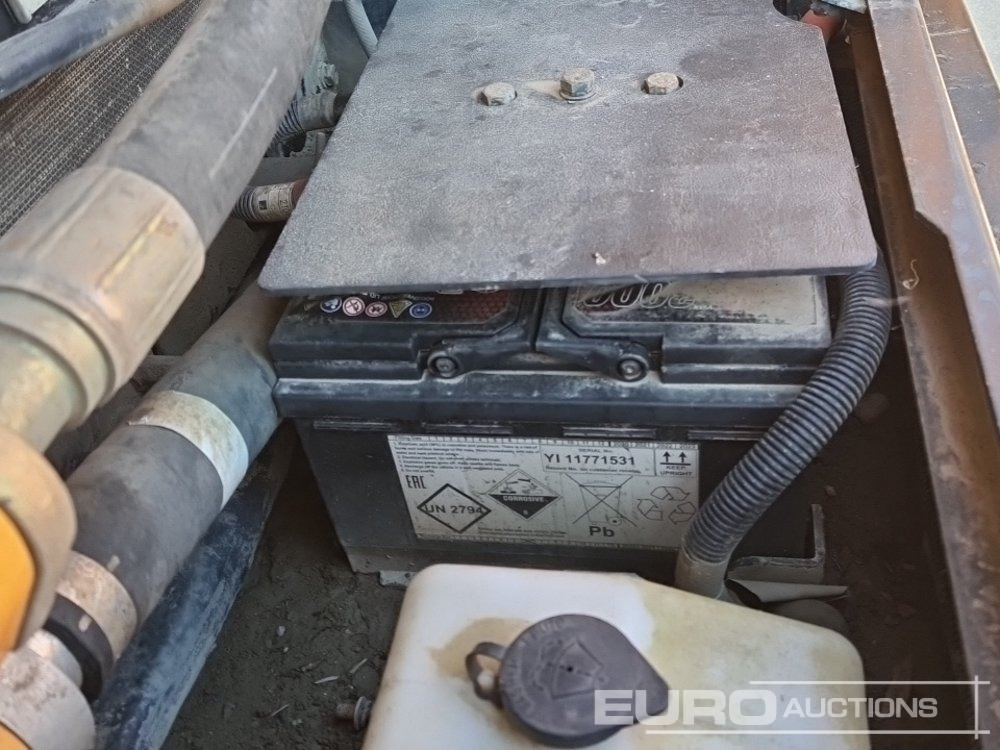 Máy xúc bánh xích 2016 Hyundai R140LC-9A: hình 28