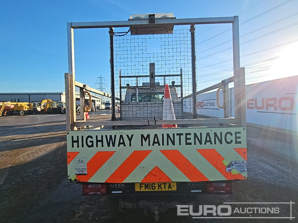 2016 Iveco Daily 35C13 - Xe tải nhỏ phẳng: hình 4 2016 Iveco Daily 35C13 - Xe tải nhỏ phẳng: hình 4