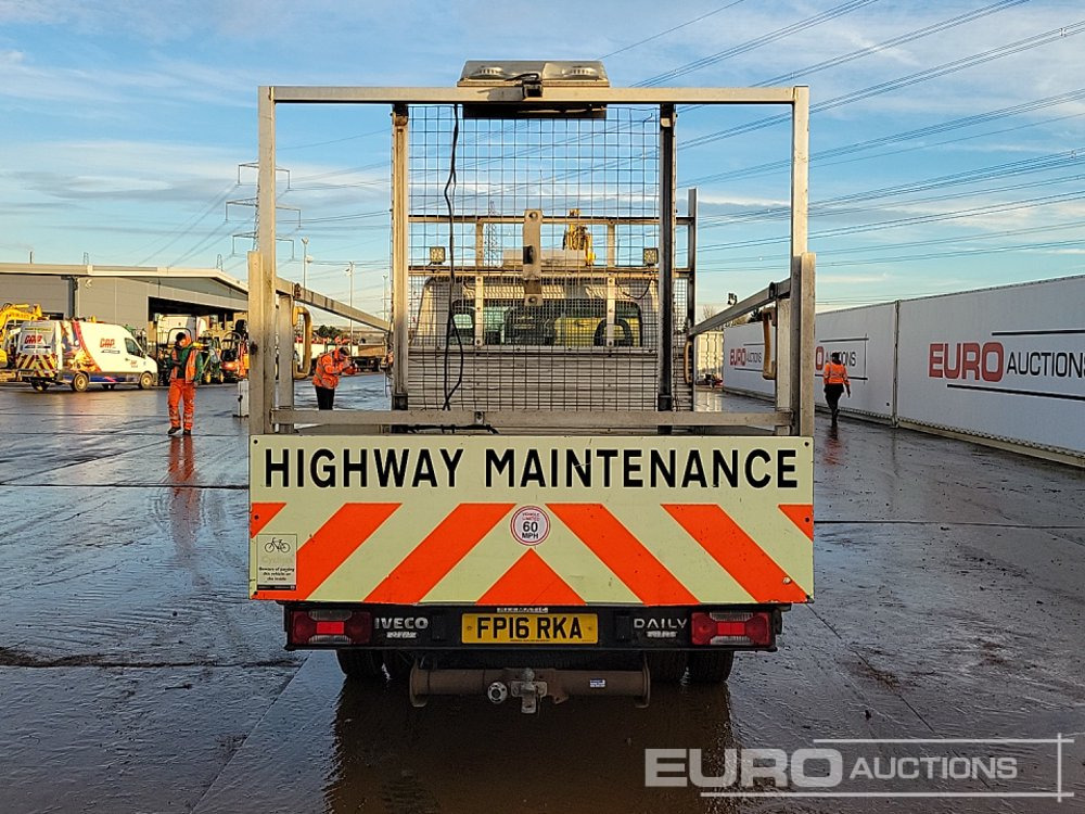 2016 Iveco Daily 35C13 - Xe tải nhỏ phẳng: hình 4 2016 Iveco Daily 35C13 - Xe tải nhỏ phẳng: hình 4