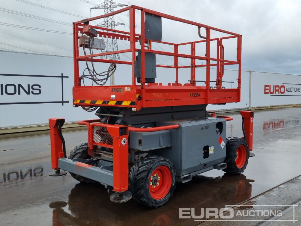 2016 SkyJack SJ6832RT - Máy nâng người hình kéo: hình 1 2016 SkyJack SJ6832RT - Máy nâng người hình kéo: hình 1