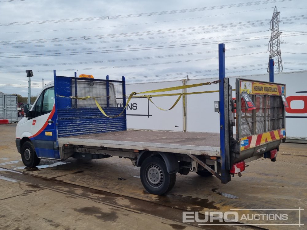 2016 Volkswagen Crafter CR35 - Xe tải nhỏ phẳng: hình 3 2016 Volkswagen Crafter CR35 - Xe tải nhỏ phẳng: hình 3