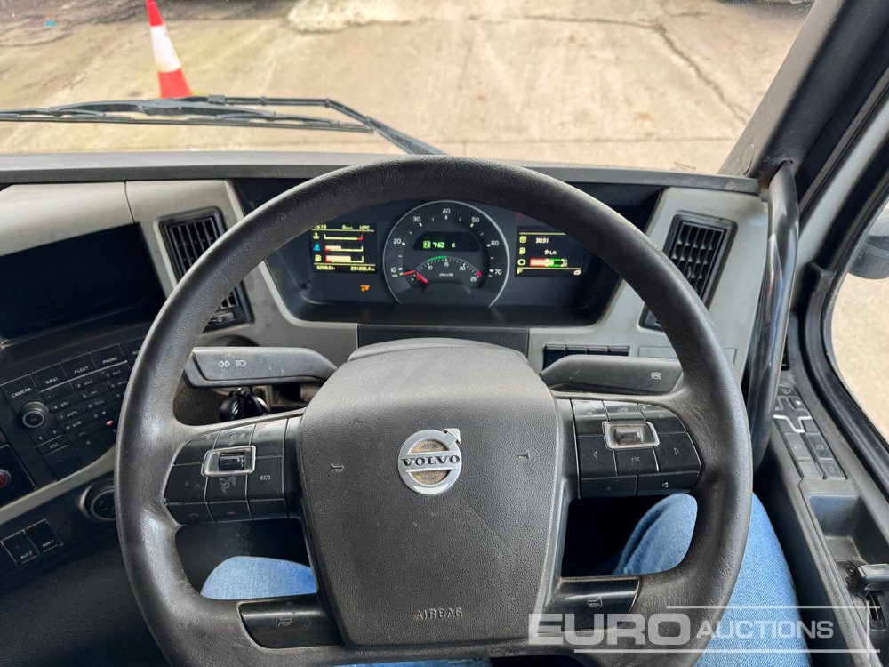 2016 Volvo FM410 - Xe trộn bê tông: hình 4 2016 Volvo FM410 - Xe trộn bê tông: hình 4