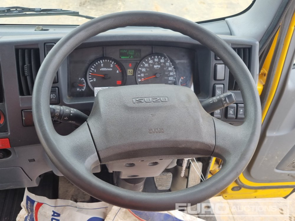 Xe tải thùng lửng/ Phẳng để vận chuyển máy móc nặng 2017 Isuzu N75.190: hình 38