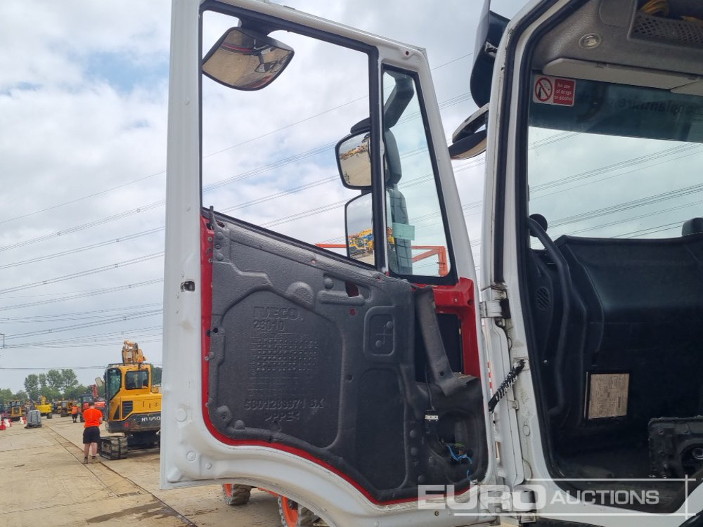 Xe tải thùng lửng/ Phẳng để vận chuyển máy móc nặng 2017 Iveco Stralis AD260: hình 27