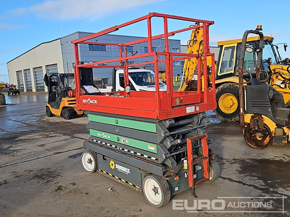 2017 SkyJack SJ4632 - Nền bục trên không: hình 3 2017 SkyJack SJ4632 - Nền bục trên không: hình 3