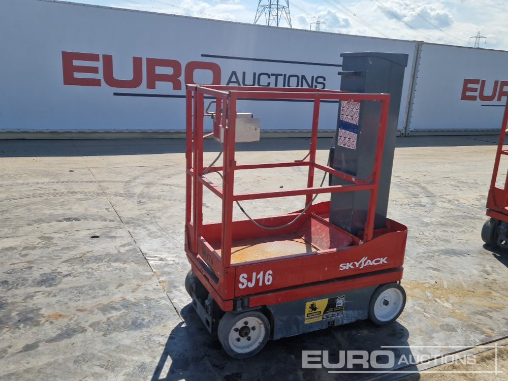 2018 SkyJack SJ16 - Nền bục trên không: hình 1 2018 SkyJack SJ16 - Nền bục trên không: hình 1