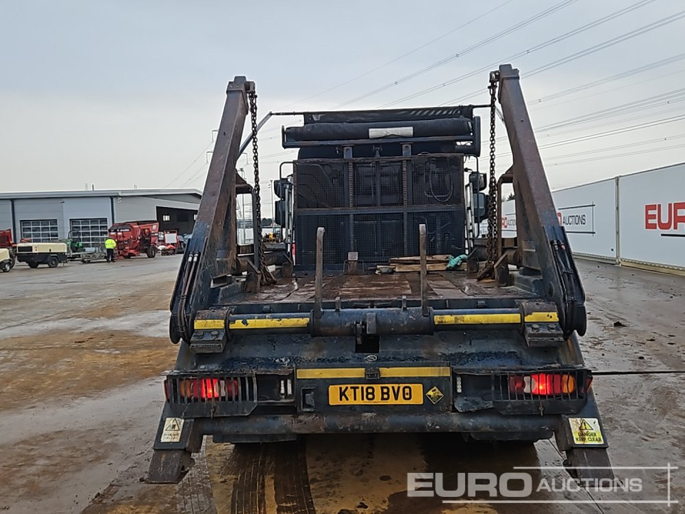 2018 Volvo FL210 - Xe tải chở thùng nhỏ: hình 4 2018 Volvo FL210 - Xe tải chở thùng nhỏ: hình 4